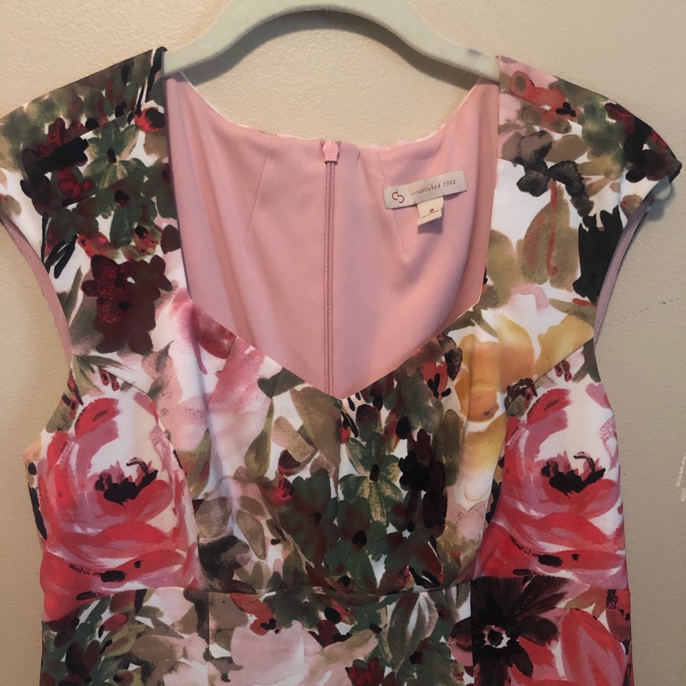 Retro Pin-Up Spring Floral Dress - Picture 4 of 7